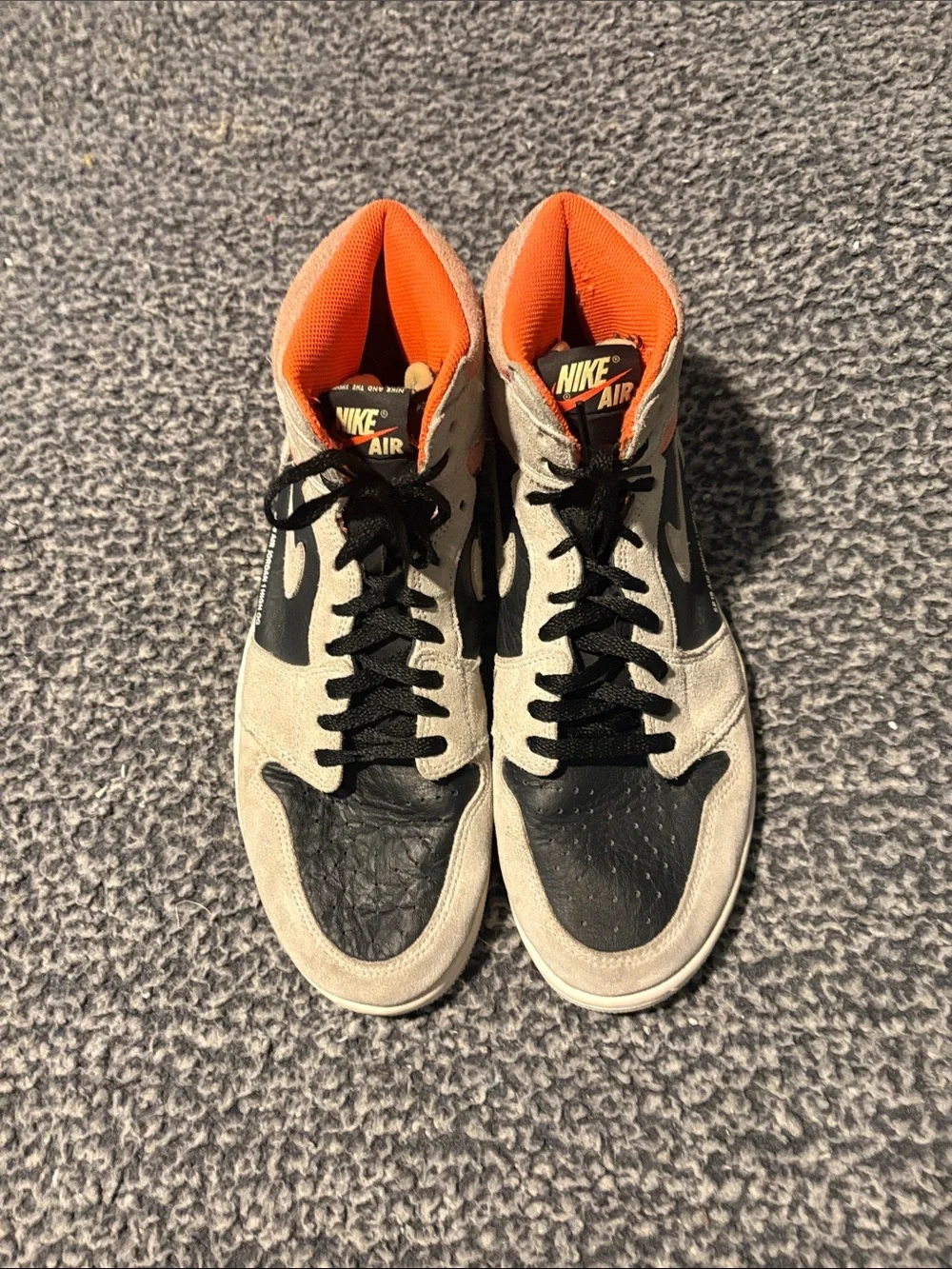 Air Jordan’s Air Jordon 1 Retro High in Neutral Grey Hyper Crimson VG condition!